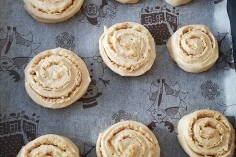 Cliquez pour zoomer ! Roulés aux pommes et à la cannelle Thermomix par charlenalio