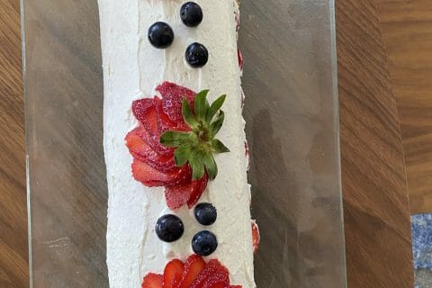 Cliquez pour zoomer ! Fraisier roulé Thermomix par Rajia