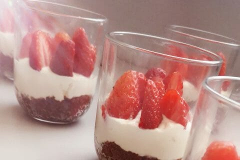 Cliquez pour zoomer ! Tarte aux fraises sans cuisson au Thermomix