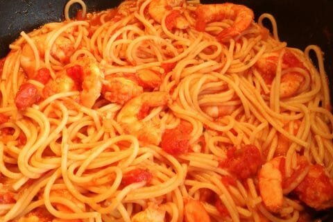 Cliquez pour zoomer ! Spaghettis aux crevettes et à l’ail au Thermomix