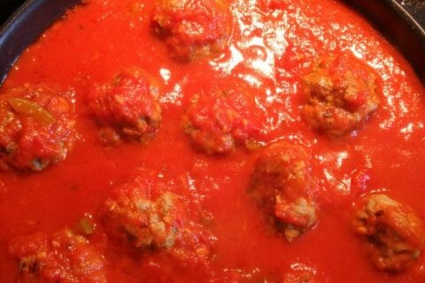 Cliquez pour zoomer ! Boulettes de viandes à la sauce tomate au Thermomix