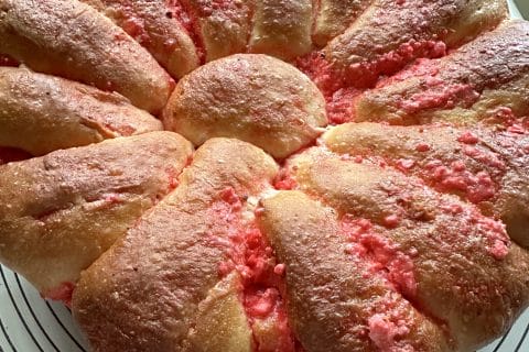 Cliquez pour zoomer ! Brioche aux pralines roses Thermomix par Pat57