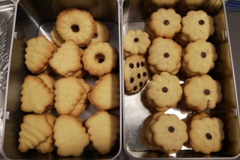 Cliquez pour zoomer ! Sablés à la presse à biscuits Thermomix par Dans la cuisine de Manue