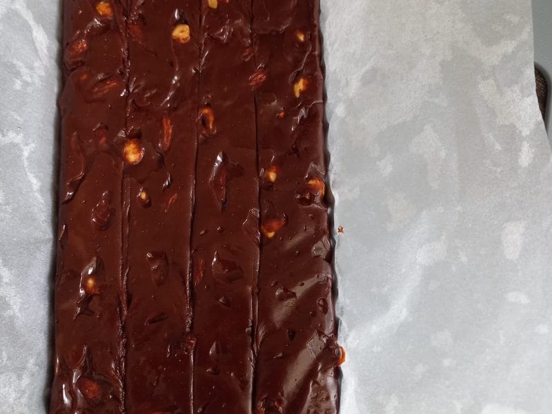 Cliquez pour zoomer ! Caramiel au chocolat et fruits secs Thermomix par Malain