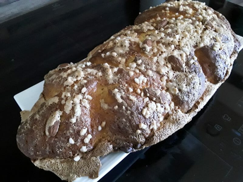 Cliquez pour zoomer ! Colombe de Pâques Thermomix par Malain