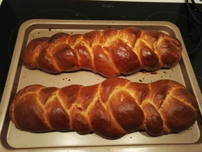 Cliquez pour zoomer ! Brioche tressée à la mie filante Thermomix par HortyVM