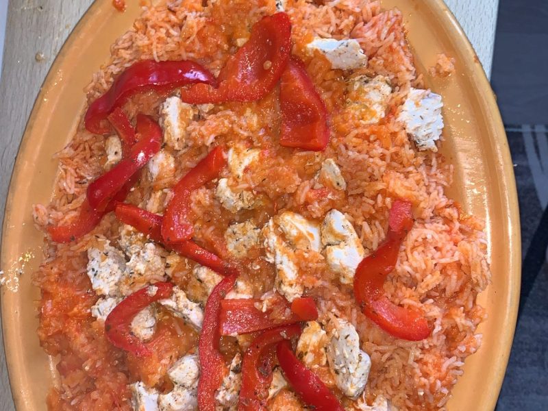 Cliquez pour zoomer ! Poulet sauce poivron-tomate, riz et ses légumes Thermomix par kimberl