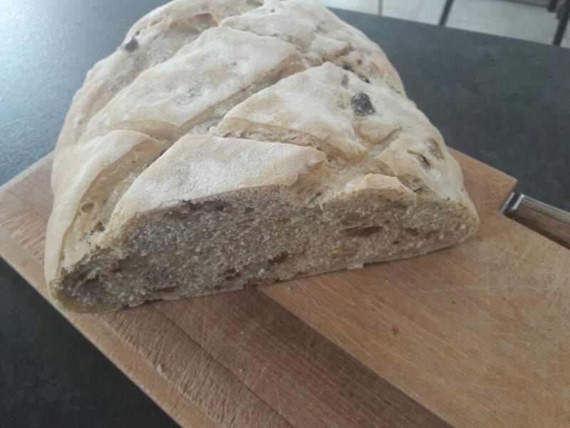 Cliquez pour zoomer ! Pain aux olives Thermomix par fabie38