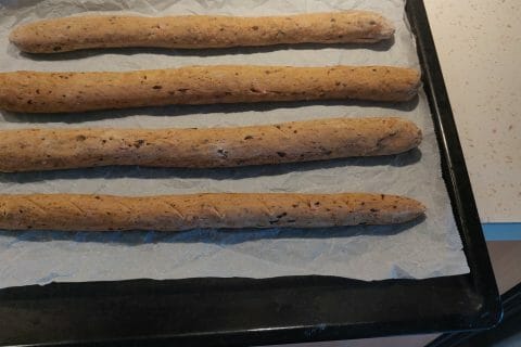 Cliquez pour zoomer ! Pain aux olives Thermomix par Bestla