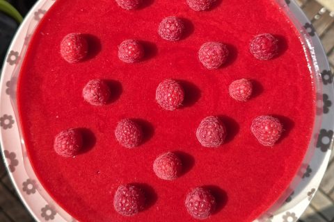Cliquez pour zoomer ! Bavarois aux framboises Thermomix par sweetlex