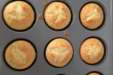 Cliquez pour zoomer ! Fondants au citron, coeur de lemon curd Thermomix par sweetlex
