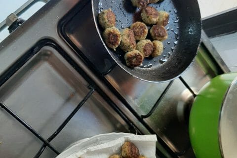 Cliquez pour zoomer ! Boulettes de poulet aux olives Thermomix par Chokymimi