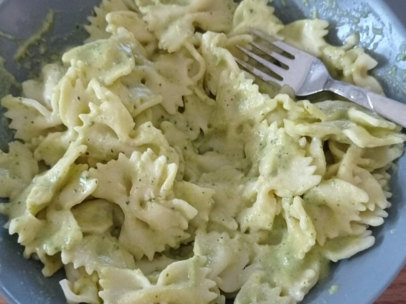Cliquez pour zoomer ! Farfalle à la crème de courgettes Thermomix par Chokymimi