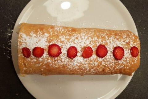 Cliquez pour zoomer ! Fraisier roulé Thermomix par alexplumett