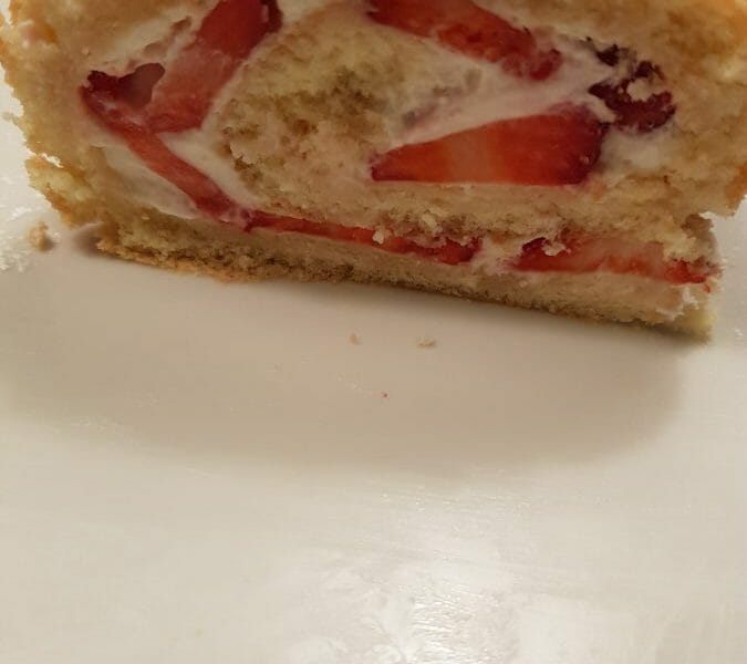 Cliquez pour zoomer ! Fraisier roulé Thermomix par alexplumett