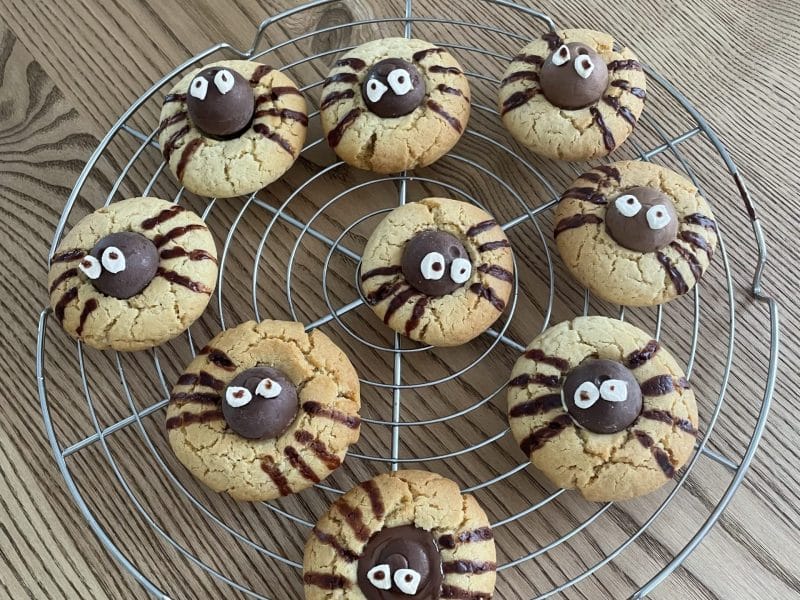 Cliquez pour zoomer ! Spider cookies – cookies araignées Thermomix par nadege3487