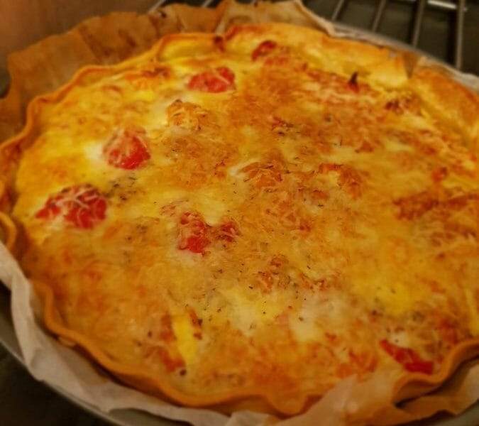 Cliquez pour zoomer ! Tarte au thon, tomate et moutarde Thermomix par Julieb33430