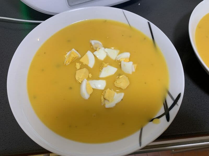 Cliquez pour zoomer ! Soupe aux oeufs et à la coriandre Thermomix par StephD