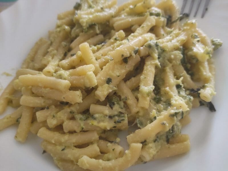 Cliquez pour zoomer ! Farfalle à la crème de courgettes Thermomix par La cuisine des minis