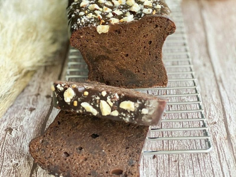 Cliquez pour zoomer ! Cake chocolat noisettes fondant Thermomix par Les_gourmandises_dalicinha