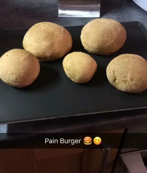 Cliquez pour zoomer ! Buns burger Thermomix par Elodie1986