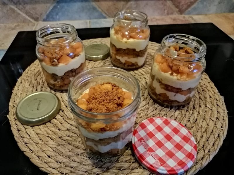 Cliquez pour zoomer ! Tiramisu aux framboises et spéculoos Thermomix par Delph1609