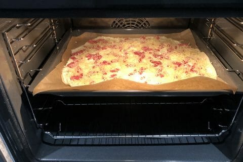 Cliquez pour zoomer ! Flammekueche traditionnelle Thermomix par emeline.lagoutiere