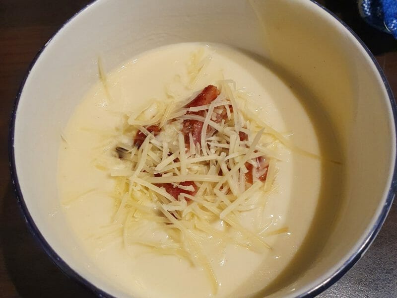 Cliquez pour zoomer ! Velouté de chou-fleur Thermomix par mcndu