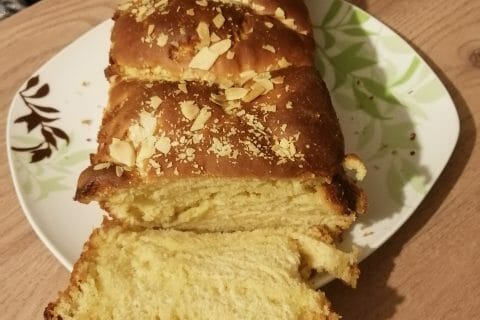 Cliquez pour zoomer ! Brioche à la crème d’amande Thermomix par Emmye1010