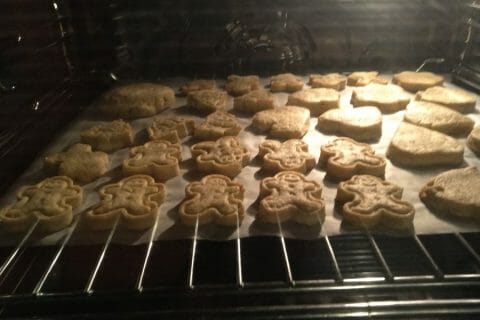 Cliquez pour zoomer ! Sablés de Noël Thermomix par Mina