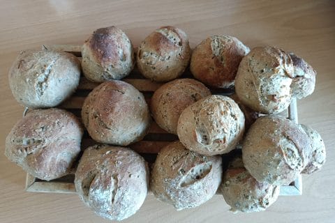 Cliquez pour zoomer ! Petits pains aux céréales Thermomix par Snoopy26