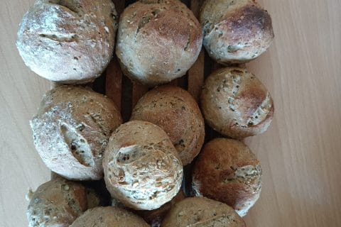 Cliquez pour zoomer ! Petits pains aux céréales Thermomix par Snoopy26