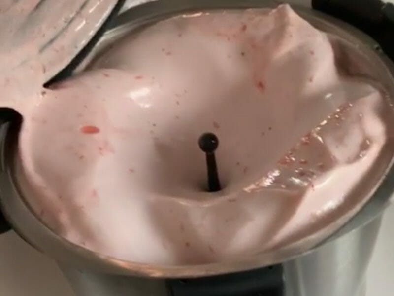 Cliquez pour zoomer ! Mousse de fraises Thermomix par cicia