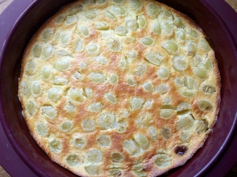 Cliquez pour zoomer ! Clafoutis aux raisins frais Thermomix par binbeetle