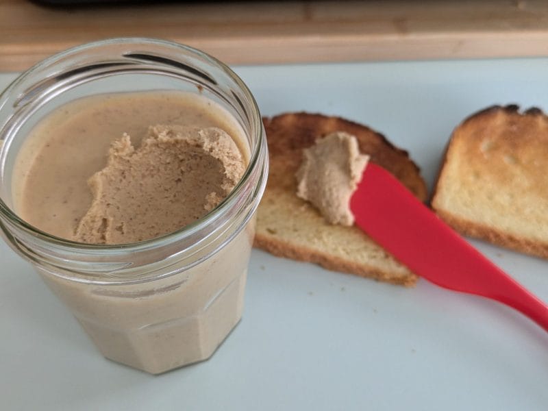 Cliquez pour zoomer ! Pâte à tartiner Kinder Bueno Thermomix par Gessica