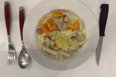 Cliquez pour zoomer ! Potée carottes, chou-rave et saucisses Thermomix par Sandrine
