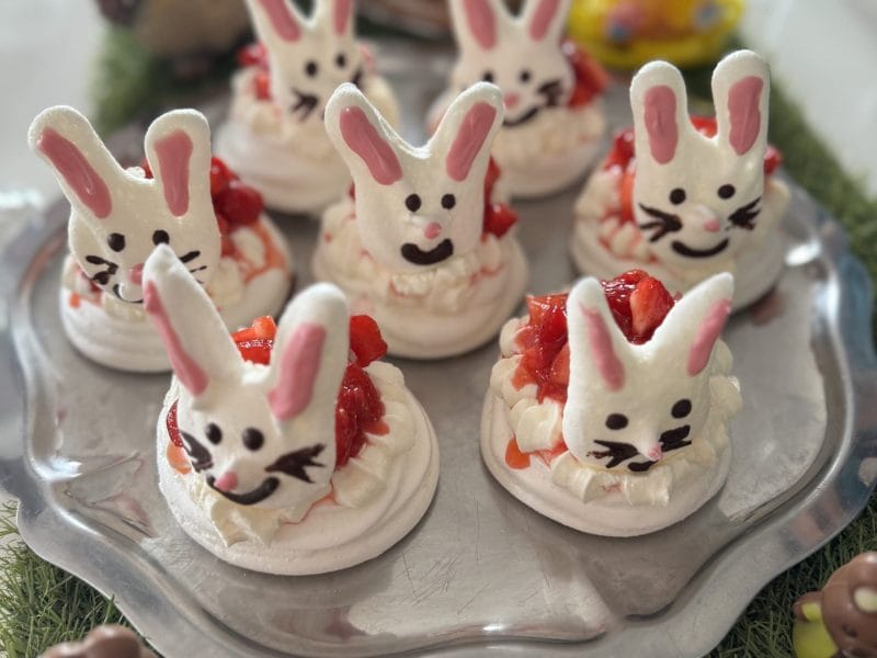 Cliquez pour zoomer ! Mini pavlova aux fraises Thermomix par Sandrine