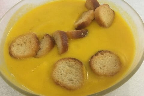 Cliquez pour zoomer ! Velouté de carottes au curry au Thermomix