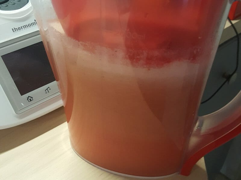 Cliquez pour zoomer ! Limonade à la fraise Thermomix par lyly52