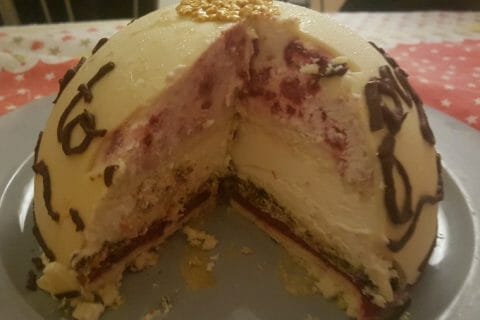 Cliquez pour zoomer ! Bûche de Noël framboises et chocolat blanc Thermomix par Marie Eve