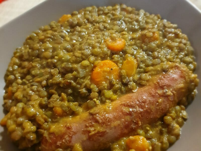 Cliquez pour zoomer ! Lentilles et ses saucisses Thermomix par Lisulana