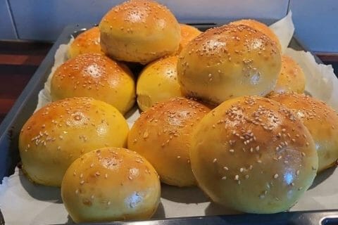 Cliquez pour zoomer ! Pains hamburger Thermomix par Justine1909