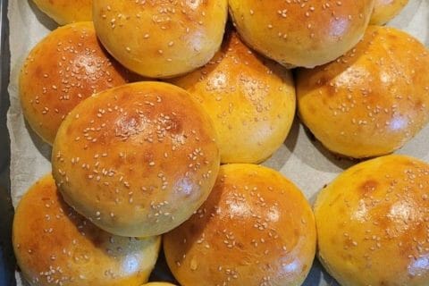 Cliquez pour zoomer ! Pains hamburger Thermomix par Justine1909