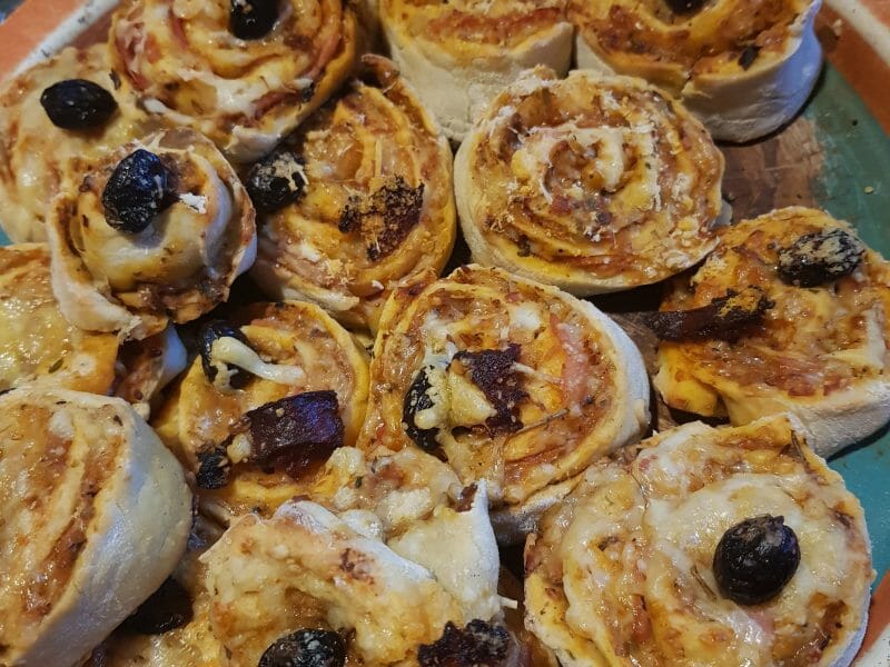 Cliquez pour zoomer ! Pizza rolls jambon champignons Thermomix par Nora05