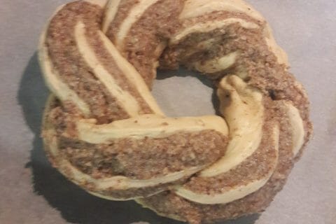Cliquez pour zoomer ! Brioche tressée aux noisettes Thermomix par Caro