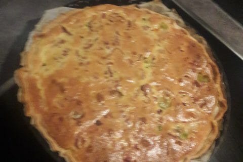 Cliquez pour zoomer ! Quiche aux choux de Bruxelles et lardons Thermomix par Caro