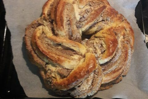 Cliquez pour zoomer ! Brioche tressée aux noisettes Thermomix par Caro