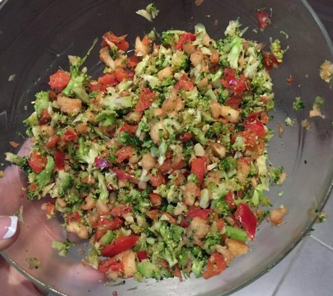 Cliquez pour zoomer ! Salade de brocolis Thermomix par Elodie_wiwi07