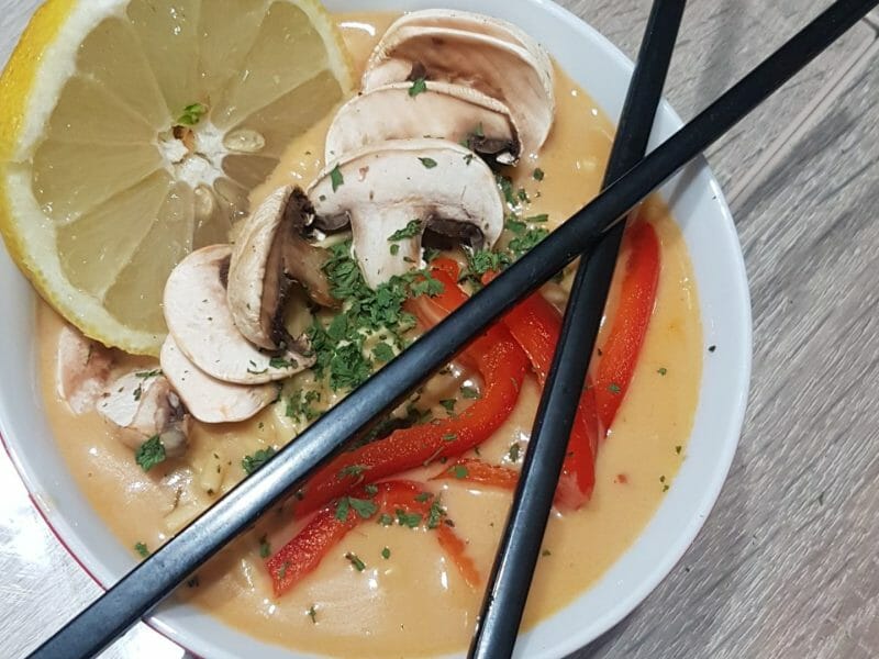 Cliquez pour zoomer ! Ramen thaï au poulet Thermomix par Home Made par Huguette 😂