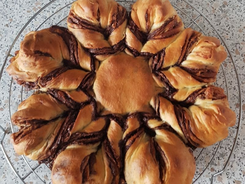 Cliquez pour zoomer ! Brioche étoilée au Nutella Thermomix par Bapthieme3